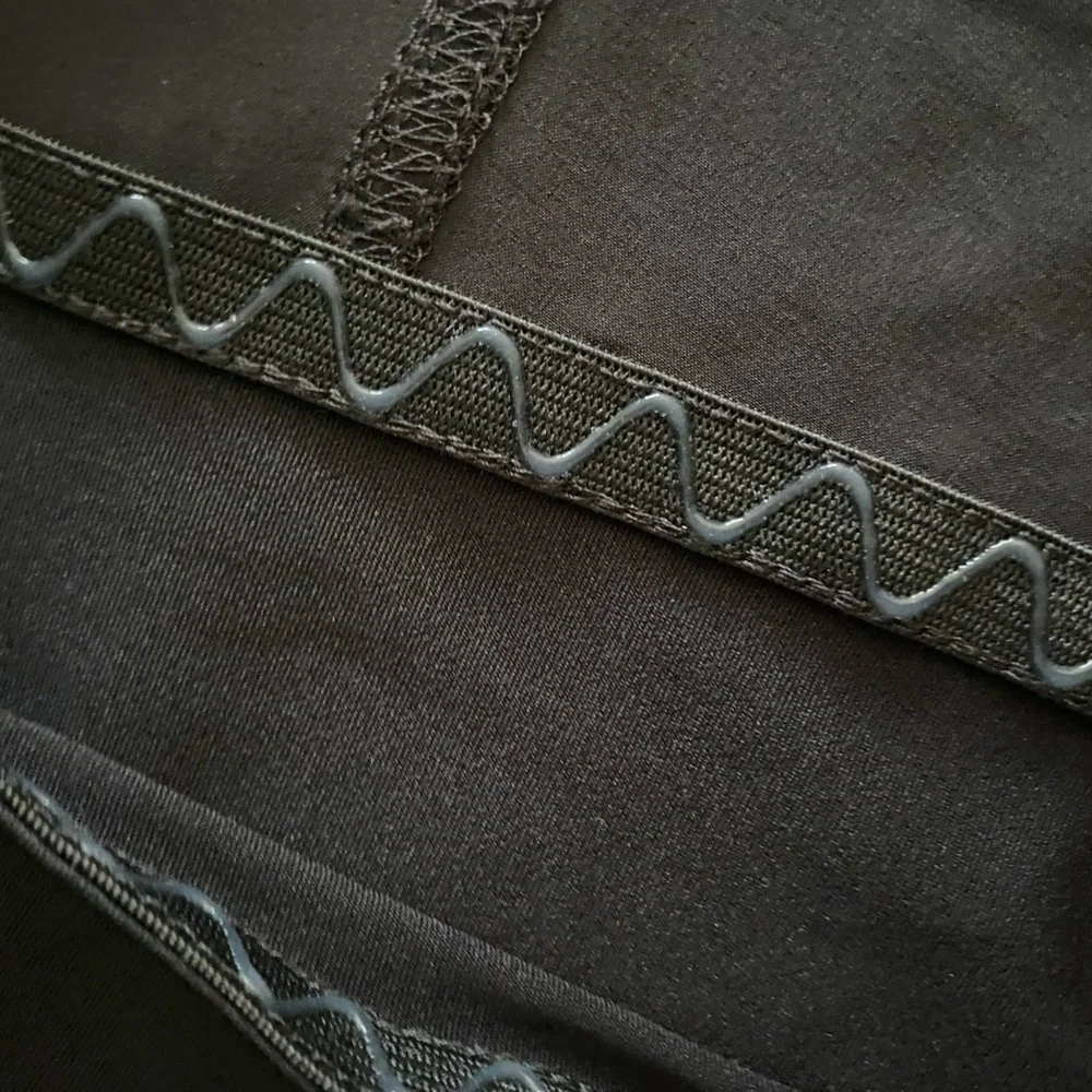 Eddie Bauer Athletic Skirt Sz 12 Black Lined w/ Built-in Bike Shorts - Picture 9 of 10